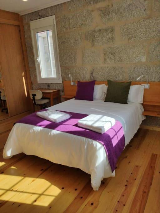 Casa Carmina: Casa Para Pequenos Grupos En El Corazon De Galicia 伊里霍 外观 照片